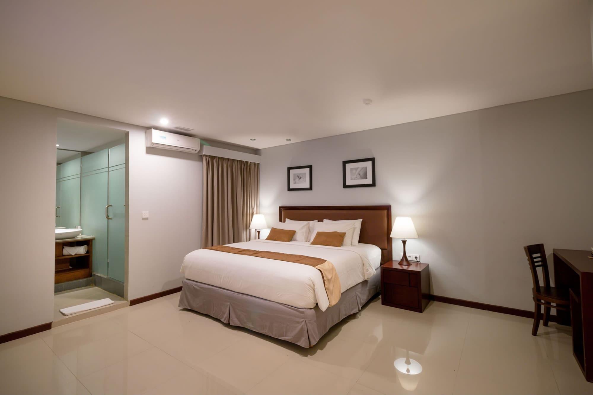 Kutabex Beachfront Hotel Kuta Lombok Buitenkant foto