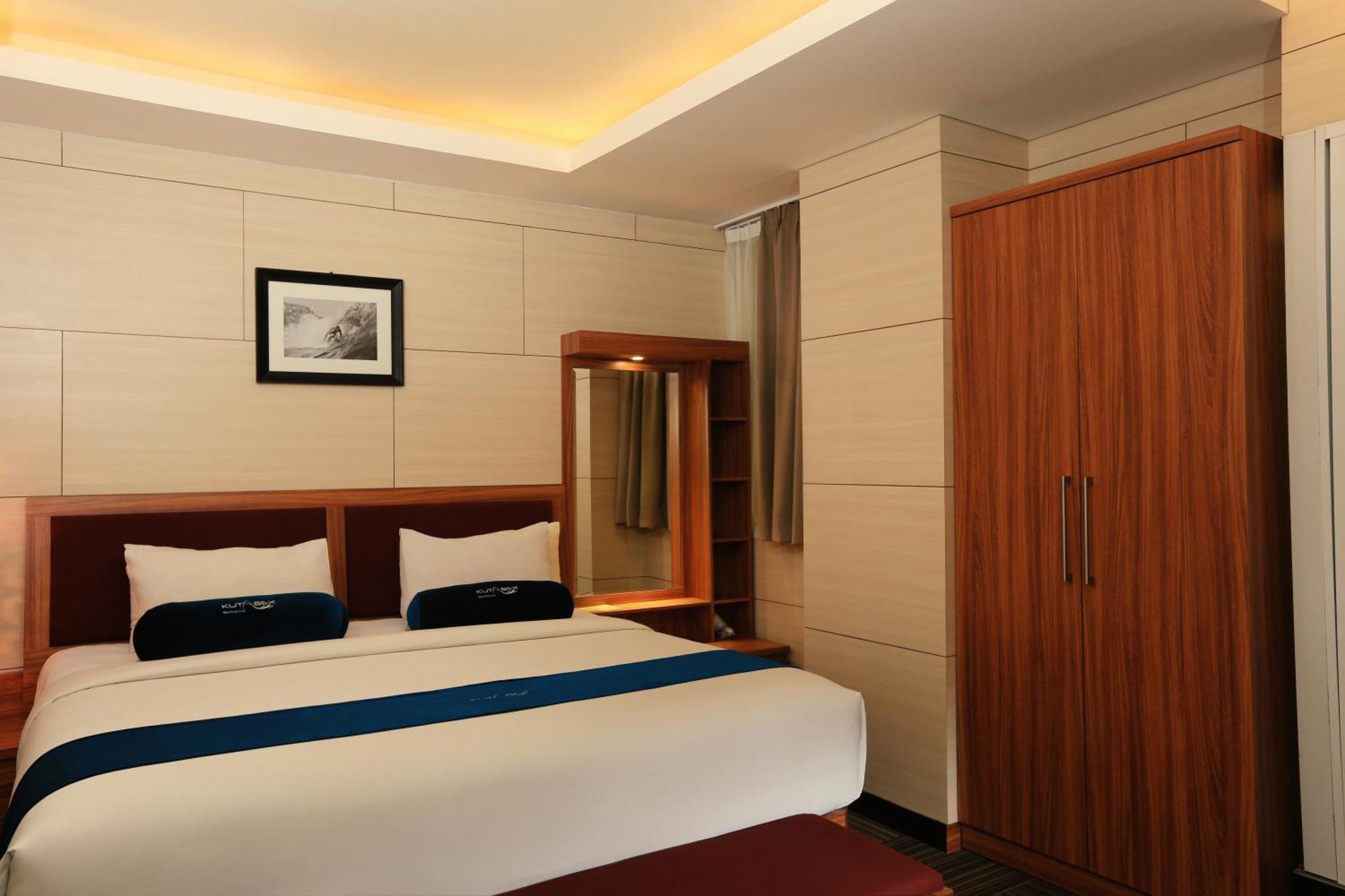 Kutabex Beachfront Hotel Kuta Lombok Buitenkant foto